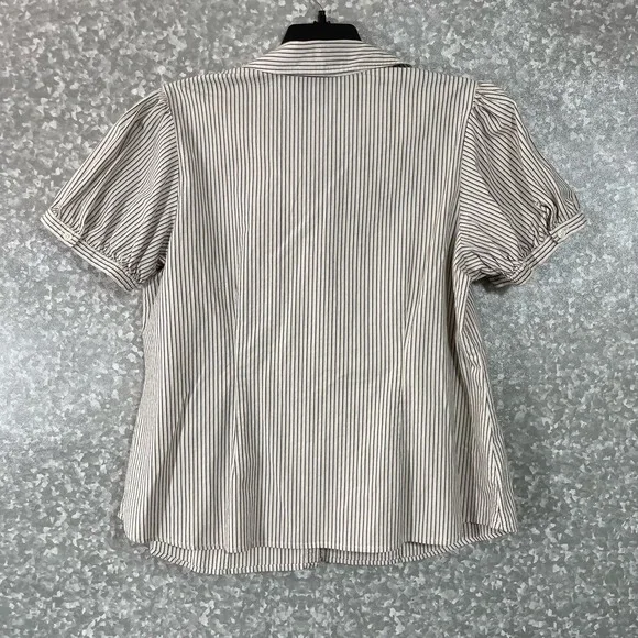 Lane Bryant Women's Plus Size Striped Ruffle Button Up Top - Size 18/20 - Blouse - Picture 6 of 6